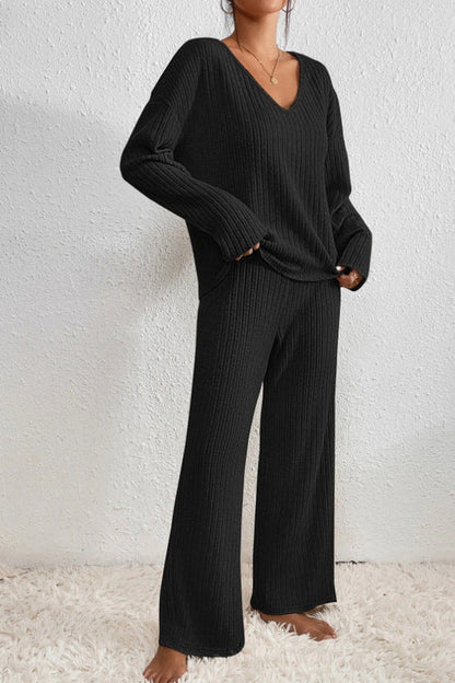 Caelis Women’s Ribbed Two Piece Loungewear Set