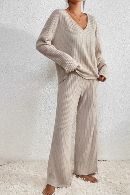 Caelis Women’s Ribbed Two Piece Loungewear Set