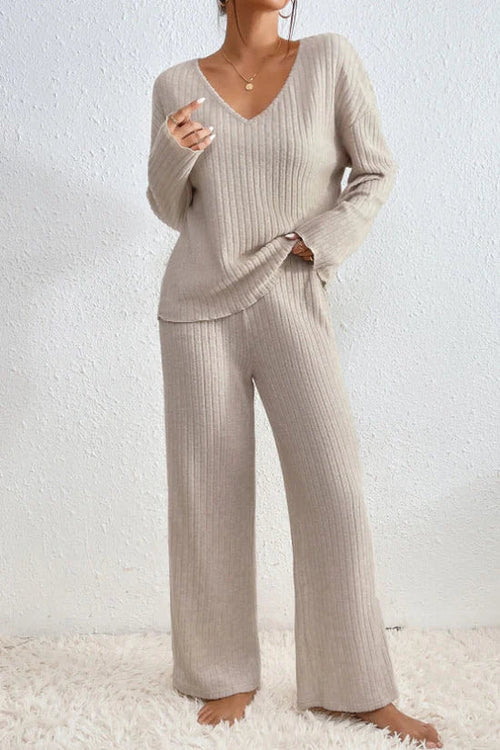 Caelis Women’s Ribbed Two Piece Loungewear Set