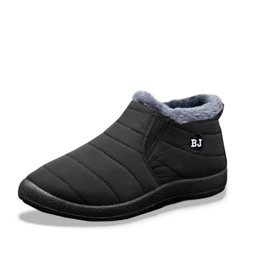 Ergonomic snow boots