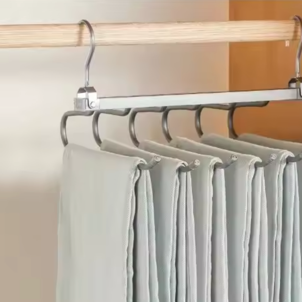 Aurelia Rotatable Trouser Hanger