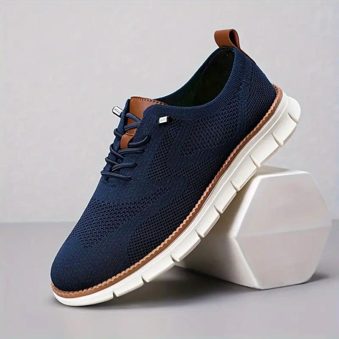 Amoretto Sneakers