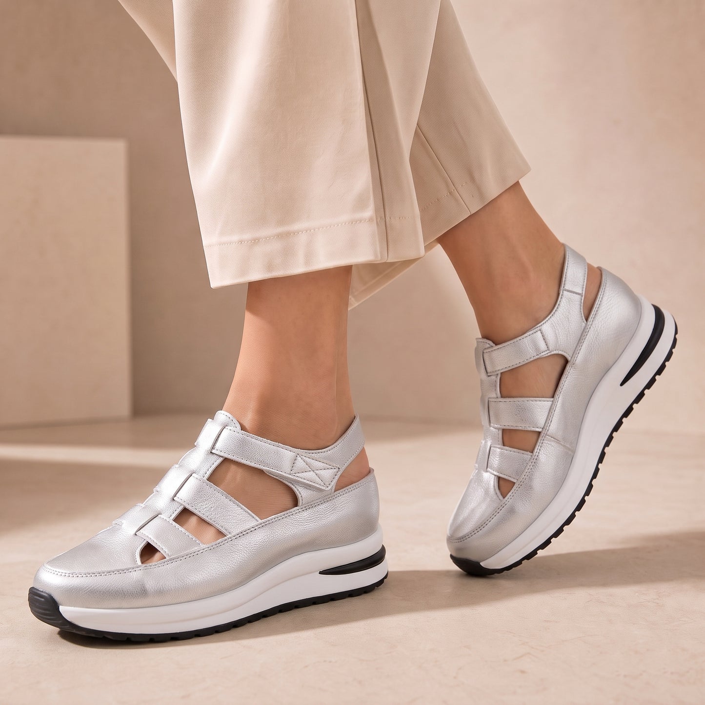 Nova - Women's Soft Adjustable Sandals