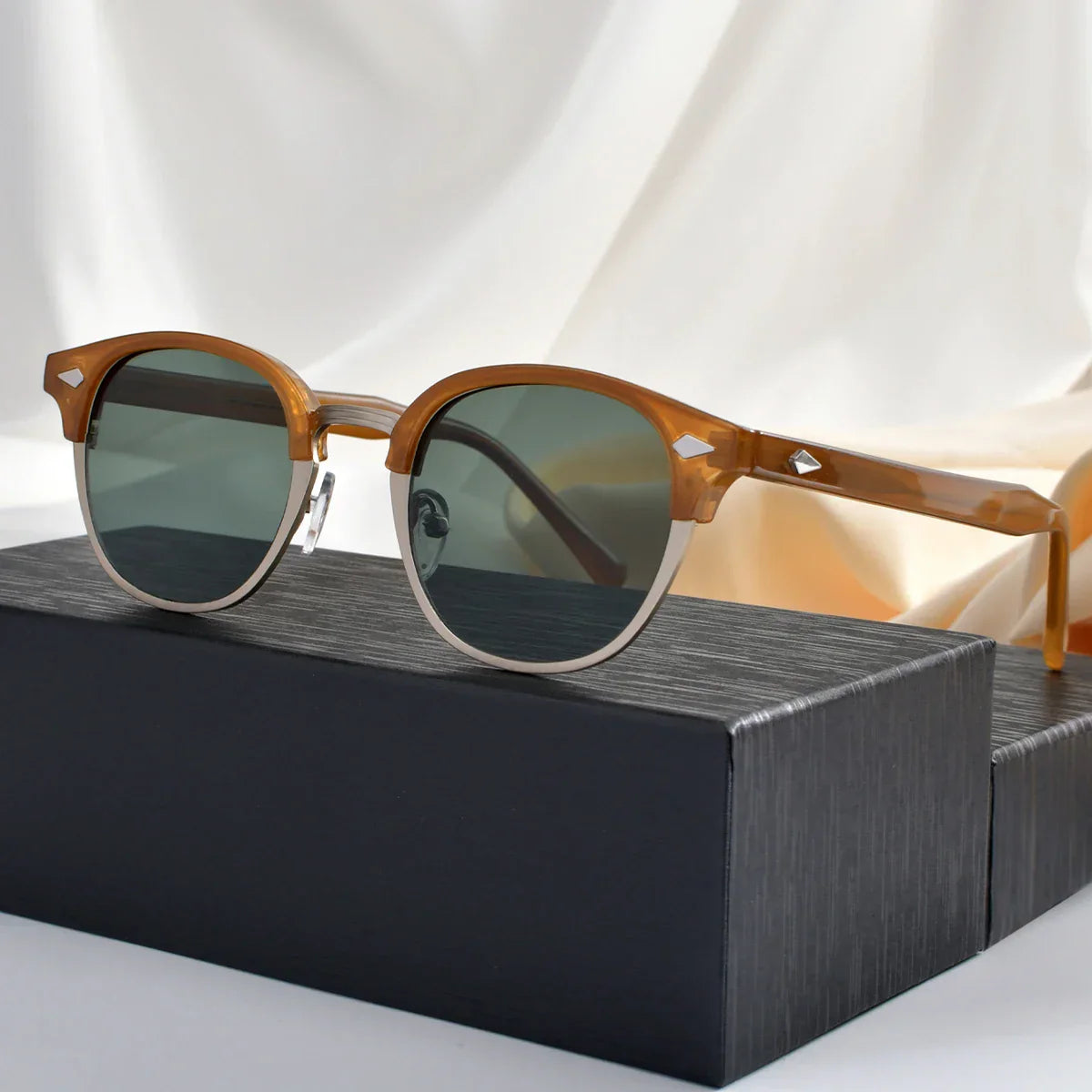 Women’s Almeria Sunglasses - Members VIP