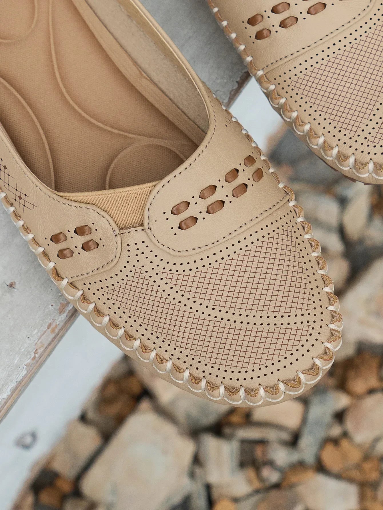Elysia Loafers