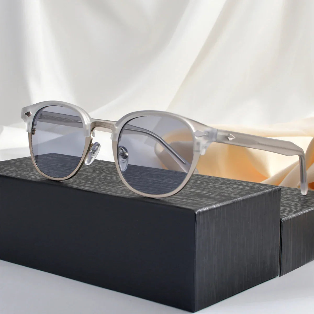 Women’s Almeria Sunglasses - Members VIP