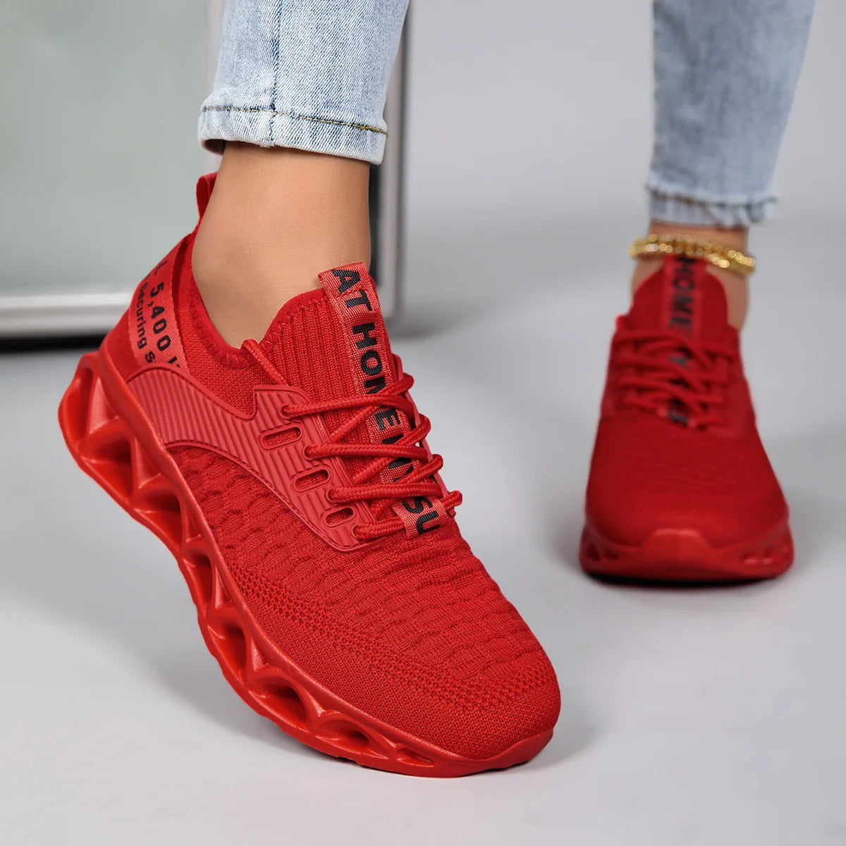 Amara Everyday Orthopedic Sneakers