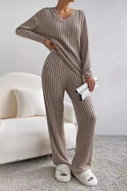 Caelis Women’s Ribbed Two Piece Loungewear Set
