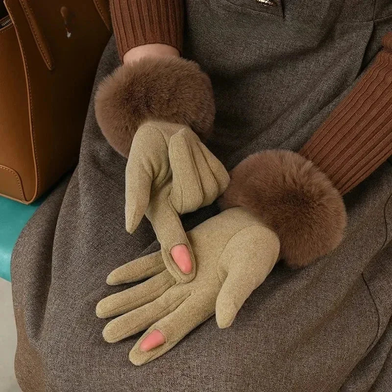 Iria Fur Gloves