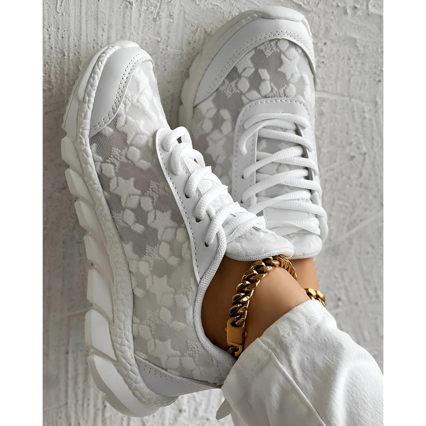 Eloria Everyday Lace Sneakers