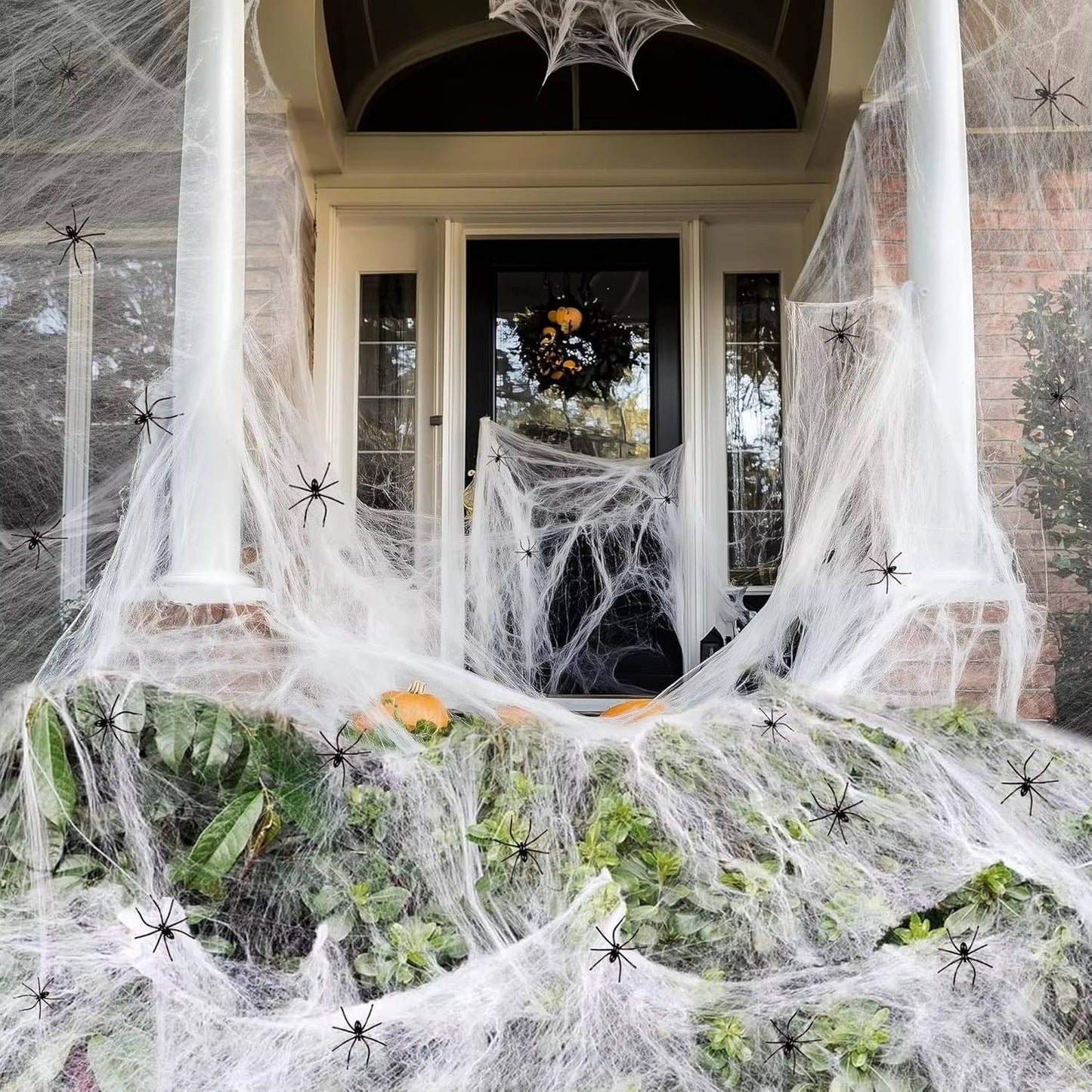 Giant Spider Web Decoration with Fake Spiders 200 Sqft