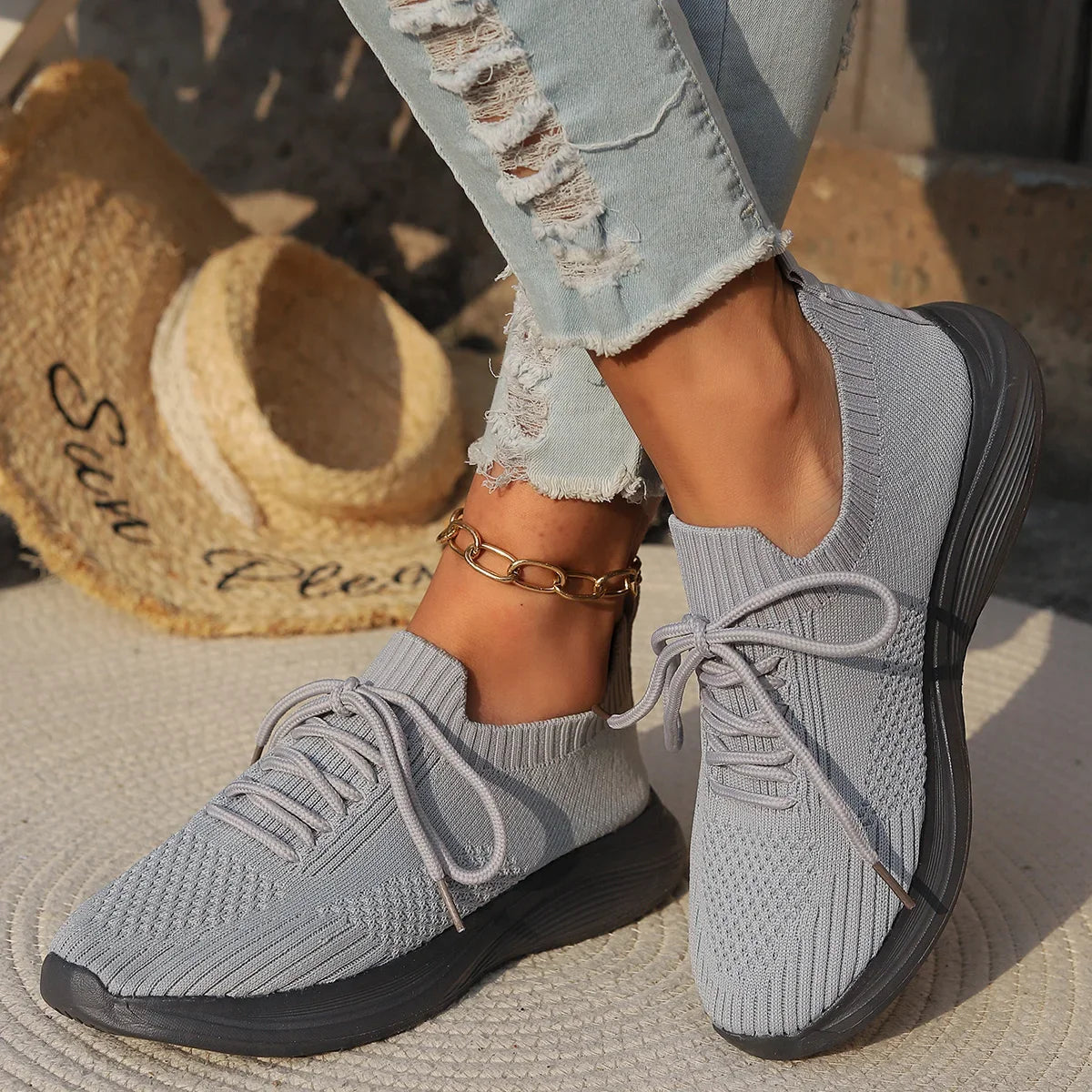 Colet - Comfortable Training and Sports Shoes
