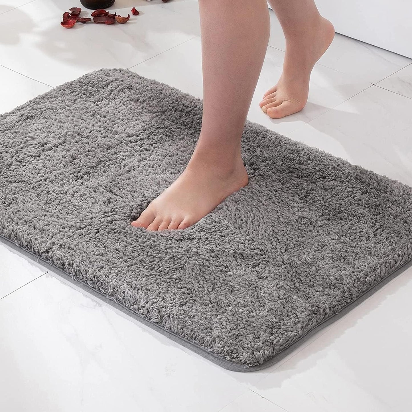 Velvera Plush Bath Mat