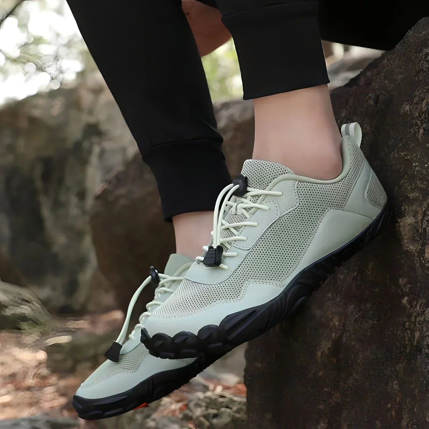 WanderGrip - Foot-shaped Barefoot Shoes